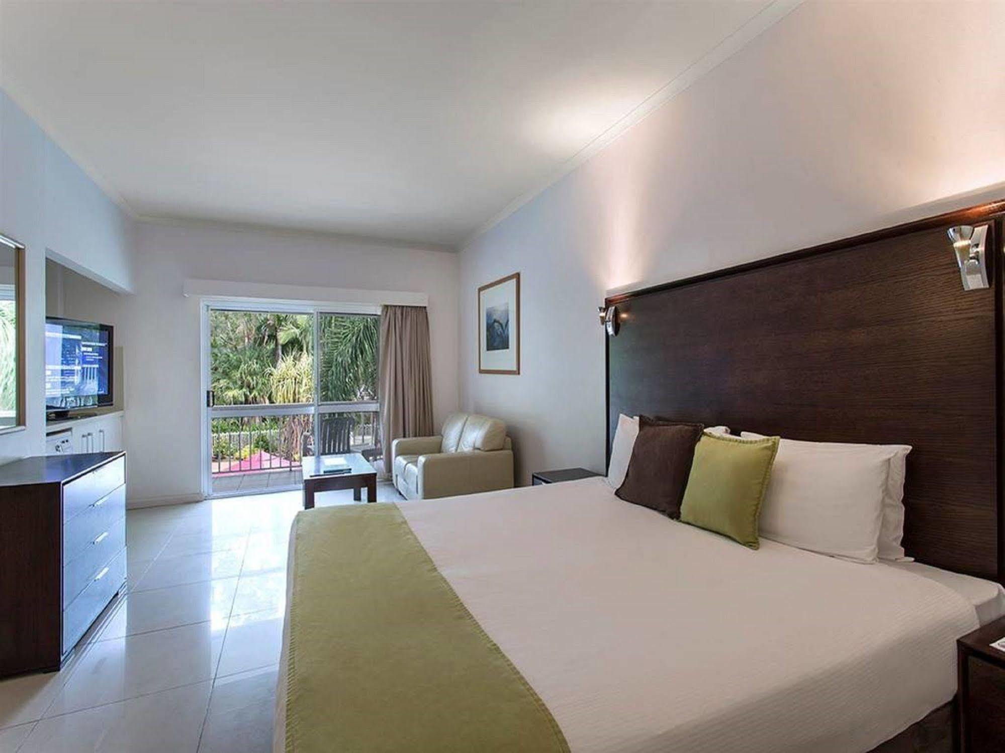 Hotel Grand Chancellor Palm Cove Bagian luar foto